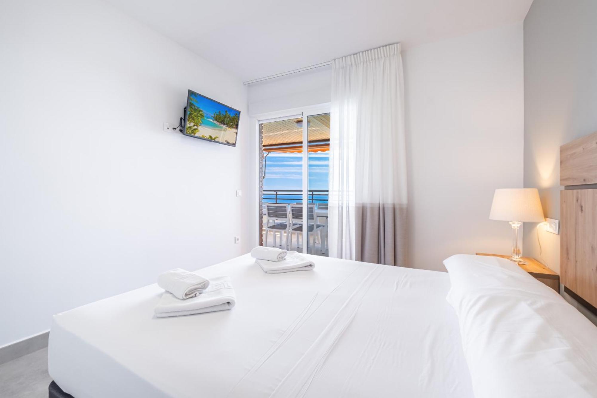 Principado Arena 20 Deluxe Apartment Levante Beach ベニドルム エクステリア 写真